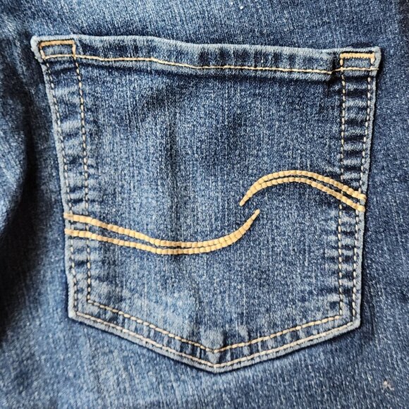 Signature by Levi Strauss Faded Wash Curvy Straight Jeans Size W29 L32 - Picture 15 of 16